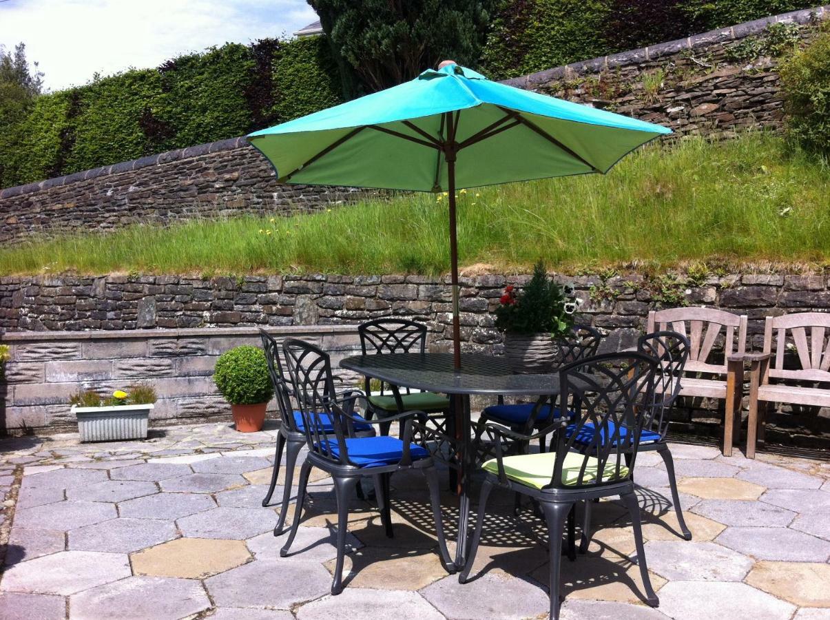 2 Tan Yr Eglwys Villa Pontardawe Bagian luar foto